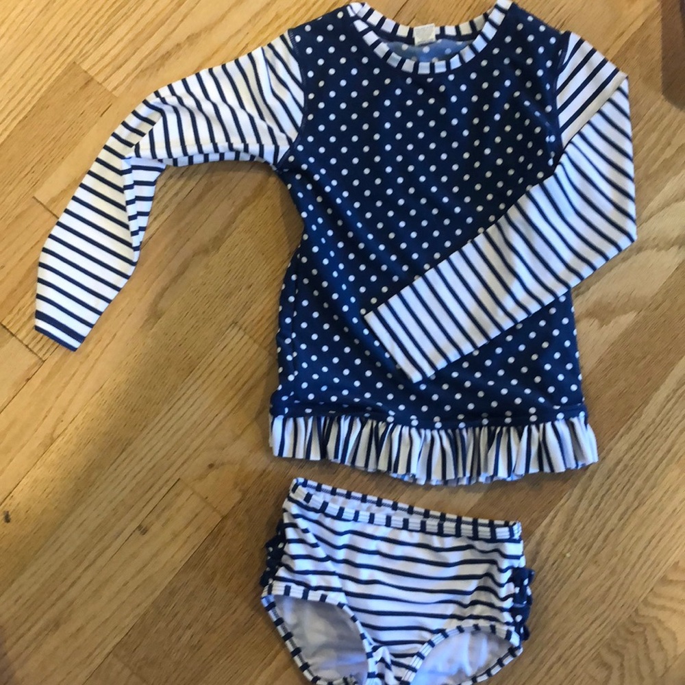 Rufflebutts size 6 bathing suit